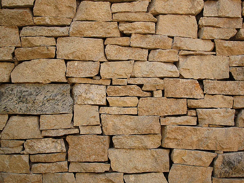 What’s the Difference Between Brick Walls and Dry Stone Walls?