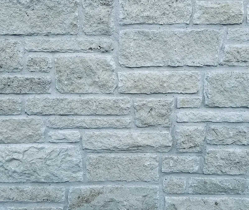 Tuxedo White With Chipped Edges & White Mortar
